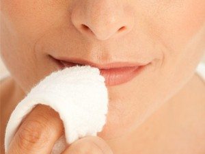 Lip Hack: Secret Tips To Have Fuller Lips, Naturally