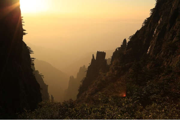 Huangshan Mountain Sunrise